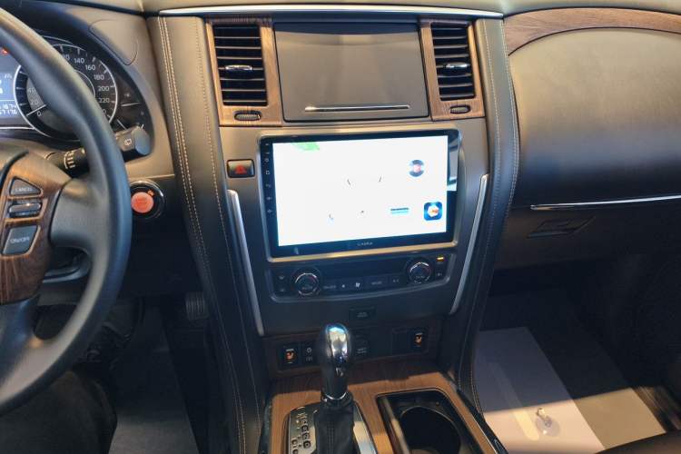 Used Nissan Patrol  Audio And AC Panel