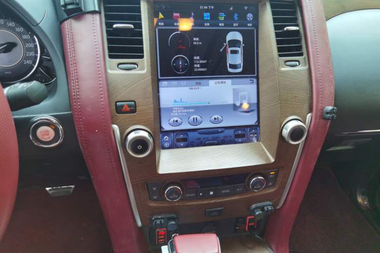 Used Nissan Patrol 2018 4.0L LinkedIn Edition Audio And AC Panel