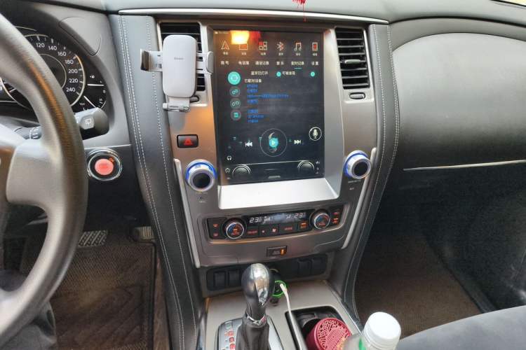 Used Nissan Patrol  Audio And AC Panel