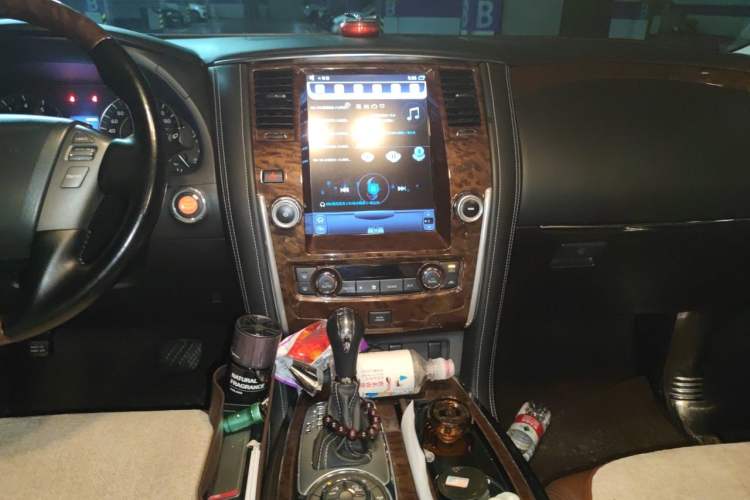 Used Nissan Patrol 2018 4.0L LinkedIn Edition Audio And AC Panel
