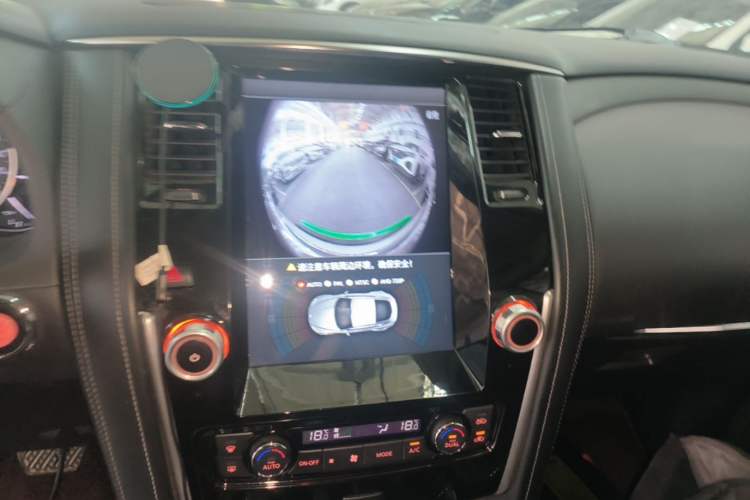Used Nissan Patrol 2018 Y62 4.0 XE Middle East Audio And AC Panel