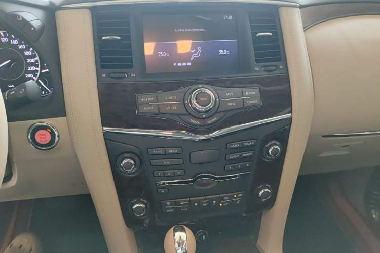 Used Nissan Patrol 2018 4.0L Flagship Model Audio And AC Panel