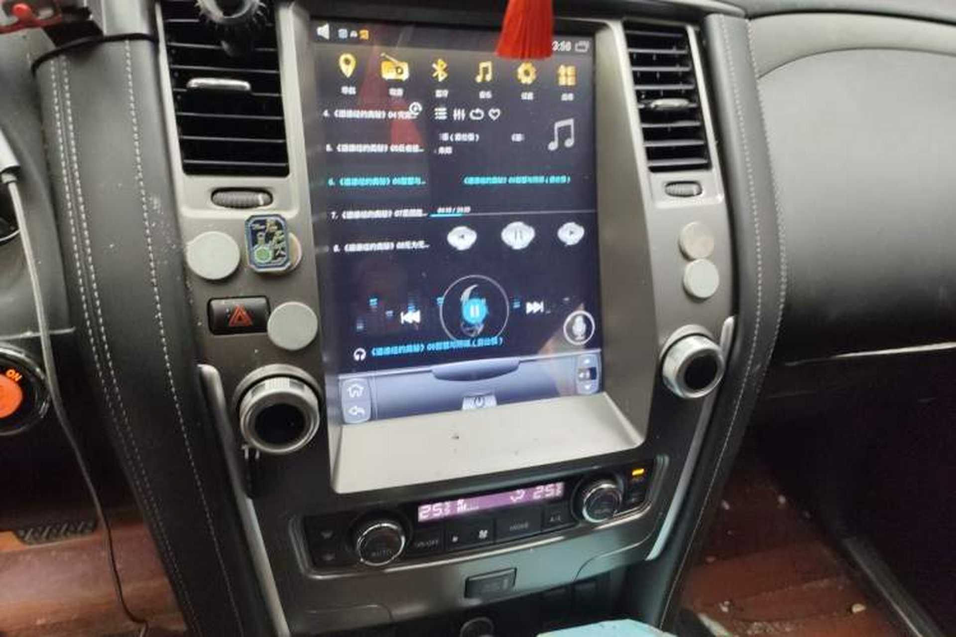Used Nissan Patrol  Audio And AC Panel