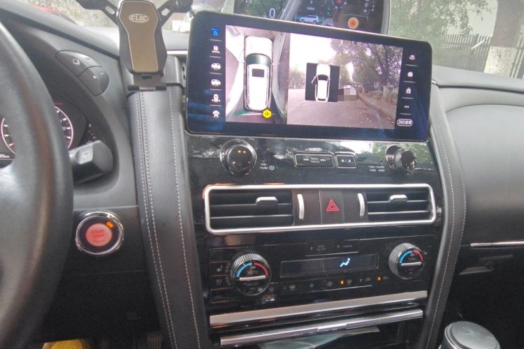Used Nissan Patrol  Audio And AC Panel