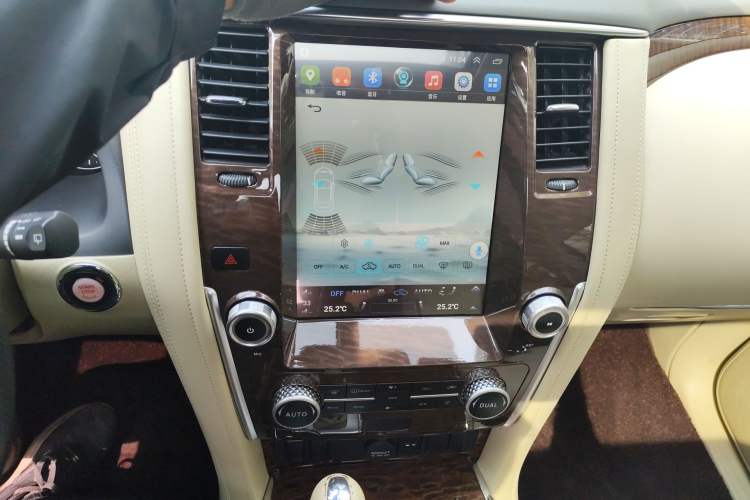 Used Nissan Patrol 2018 4.0L Automatic 7-Seater Middle East Version Audio And AC Panel