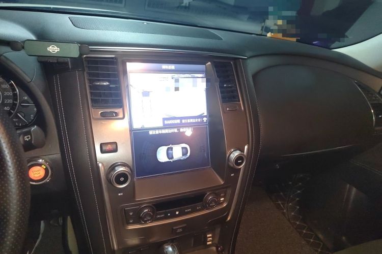 Used Nissan Patrol 2018 4.0L LinkedIn Edition Audio And AC Panel