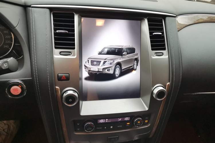 Used Nissan Patrol  Audio And AC Panel