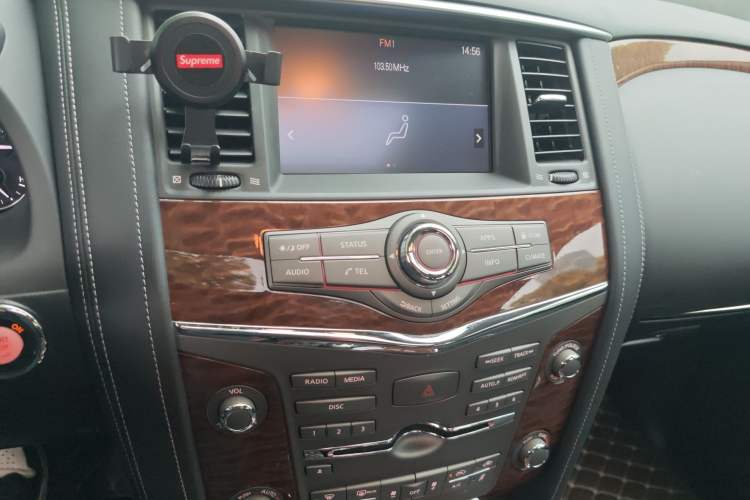Used Nissan Patrol 2018 4.0L Flagship Model Audio And AC Panel