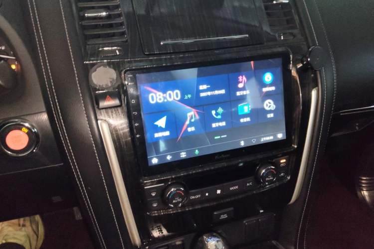 Used Nissan Patrol 2018 4.0L LinkedIn Edition Audio And AC Panel