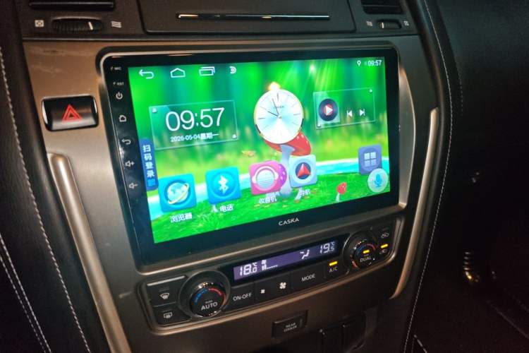 Used Nissan Patrol 2018 4.0L LinkedIn Edition Audio And AC Panel