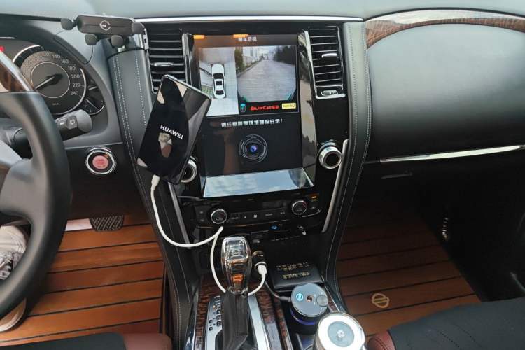 Used Nissan Patrol  Audio And AC Panel