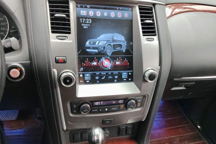 Used Nissan Patrol 2018 4.0L LinkedIn Edition Audio And AC Panel