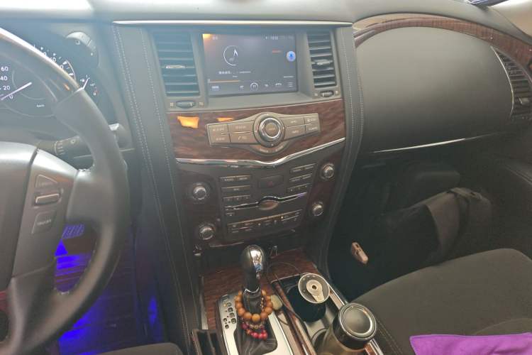 Used Nissan Patrol 2018 4.0L Automatic 7-Seater Middle East Version Audio And AC Panel