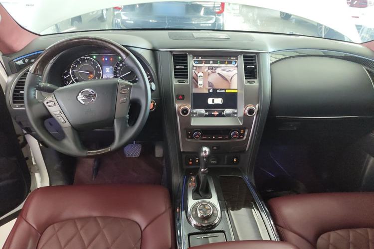 Used Nissan Patrol 2018 4.0L Automatic 7-Seater Middle East Version Center Console