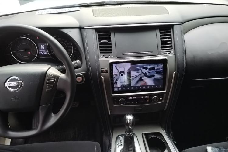 Used Nissan Patrol 2018 4.0L Automatic 7-Seater Middle East Version Center Console