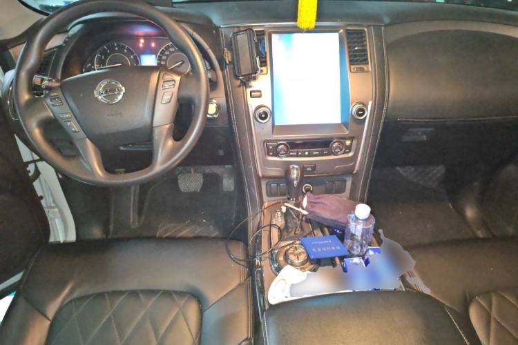 Used Nissan Patrol 2018 4.0L Automatic 7-Seater Middle East Version Center Console