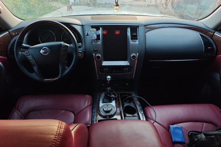 Used Nissan Patrol  Center Console