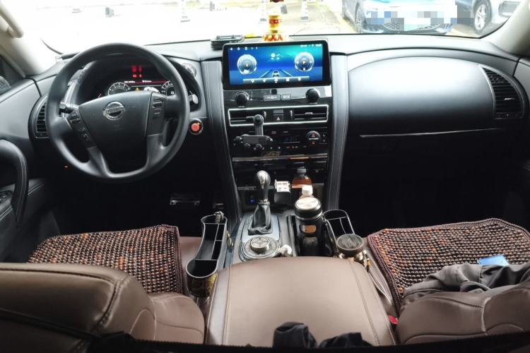 Used Nissan Patrol 2018 Y62 4.0 XE Middle East Center Console