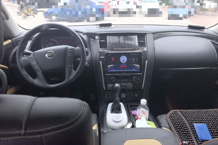 Used Nissan Patrol 2018 4.0L Automatic 7-Seater Middle East Version Center Console