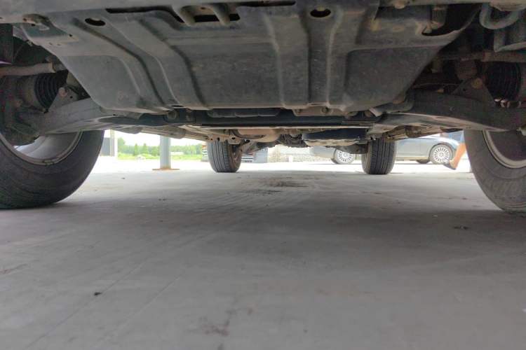 Used Nissan Patrol 2018 4.0L SE Middle East Version Chassis Front