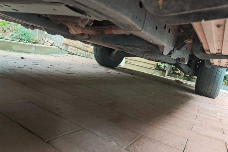 Used Nissan Patrol 2018 4.0L Automatic 7-Seater Middle East Version Chassis Front Left