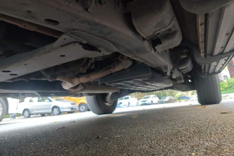 Used Nissan Patrol 2018 5.6L Standard Version Chassis Front Left