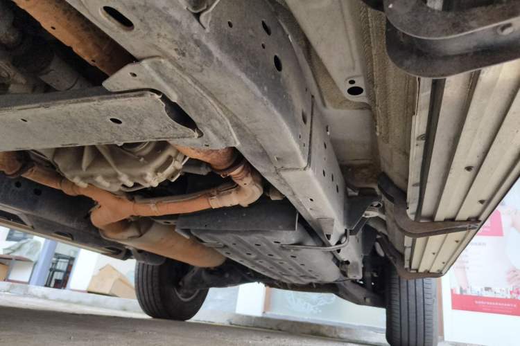 Used Nissan Patrol  Chassis Front Left