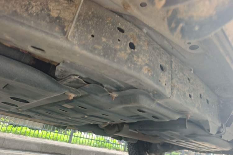 Used Nissan Patrol  Chassis Front Left