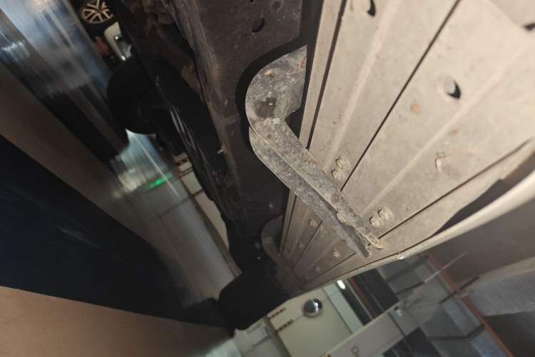 Used Nissan Patrol  Chassis Front Left