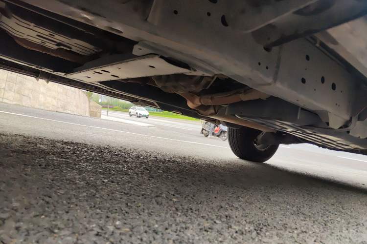 Used Nissan Patrol 2018 4.0L LinkedIn Edition Chassis Front Left
