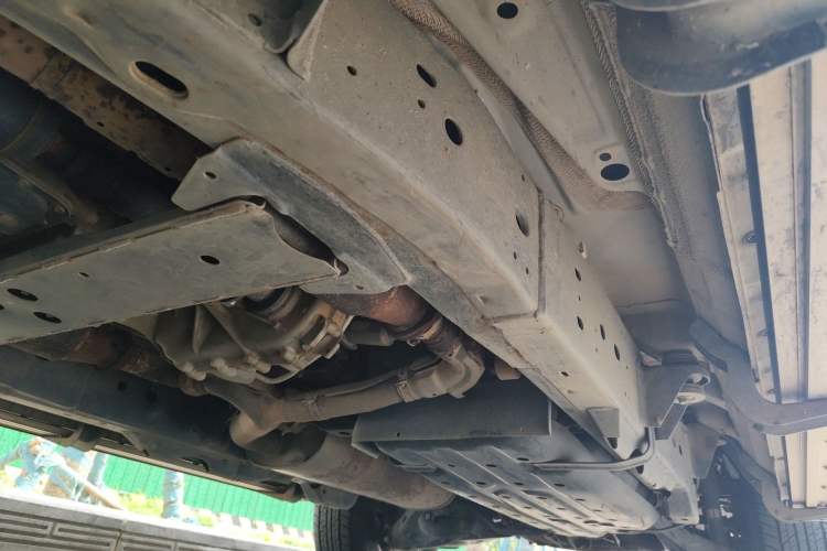 Used Nissan Patrol 2018 4.0L Automatic 7-Seater Middle East Version Chassis Front Left