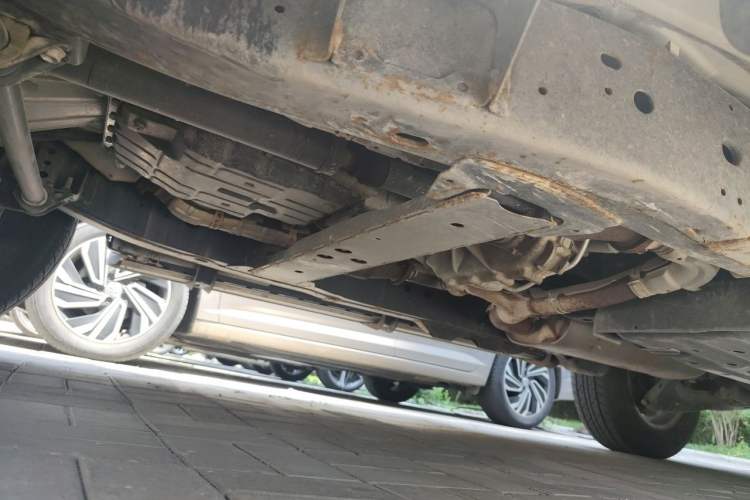 Used Nissan Patrol  Chassis Front Left