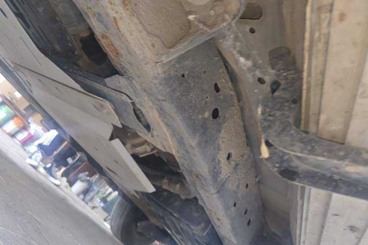 Used Nissan Patrol 2018 4.0L LinkedIn Edition Chassis Front Left
