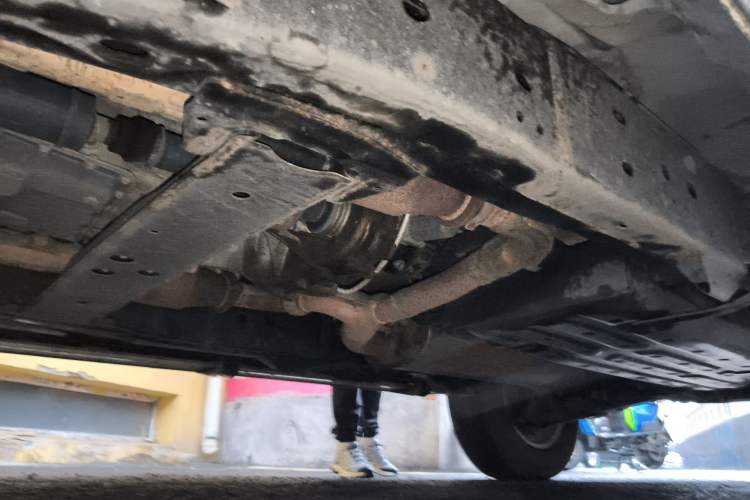 Used Nissan Patrol 2018 4.0L LinkedIn Edition Chassis Front Left