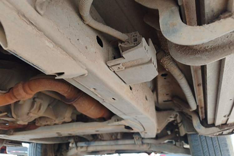 Used Nissan Patrol 2018 4.0L LinkedIn Edition Chassis Front Right