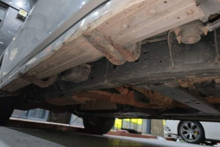 Used Nissan Patrol 2018 4.0L LinkedIn Edition Chassis Front Right