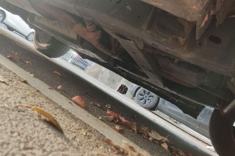Used Nissan Patrol 2018 4.0L LinkedIn Edition Chassis Front Right