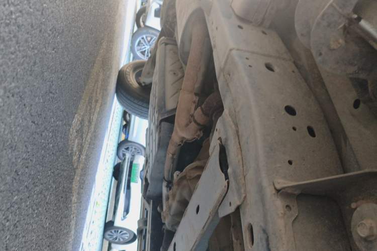 Used Nissan Patrol 2018 4.0L LinkedIn Edition Chassis Front Right