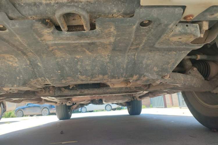 Used Nissan Patrol 2018 Y62 4.0 XE Middle East Chassis Front
