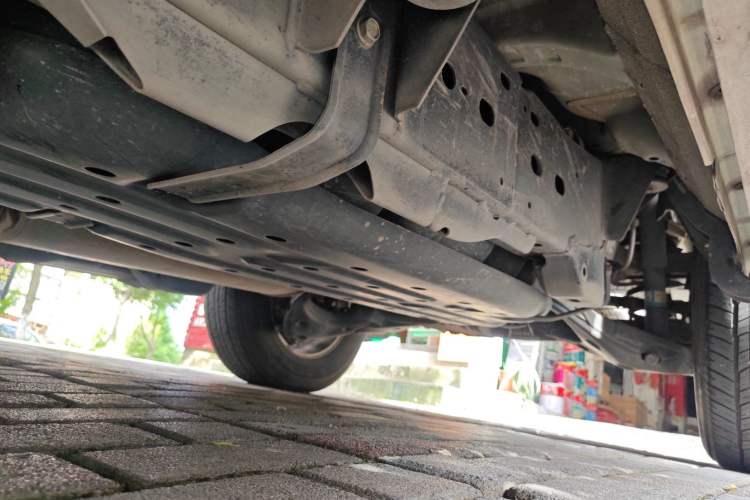 Used Nissan Patrol 2018 4.0L SE Middle East Version Chassis Rear Left