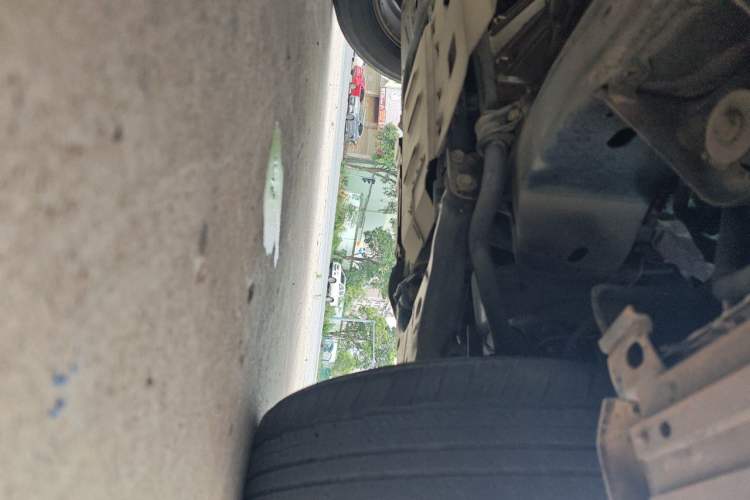 Used Nissan Patrol 2018 4.0L LinkedIn Edition Chassis Rear Left