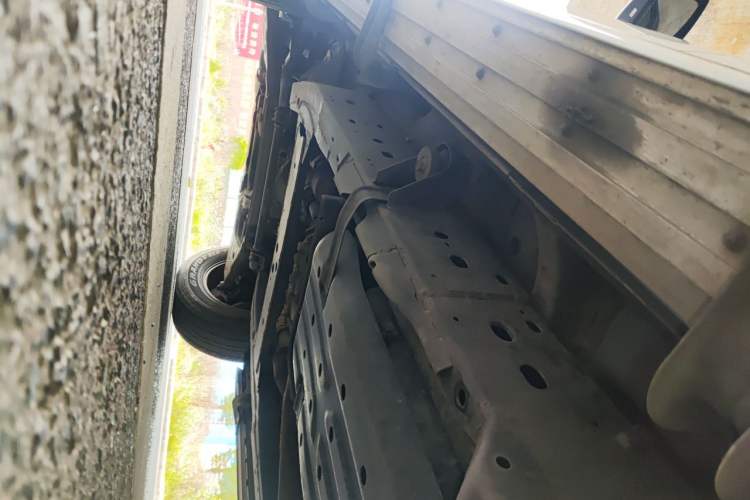 Used Nissan Patrol 2018 4.0L Flagship Model Chassis Rear Left