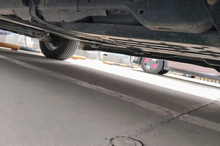Used Nissan Patrol 2018 4.0L LinkedIn Edition Chassis Rear Left