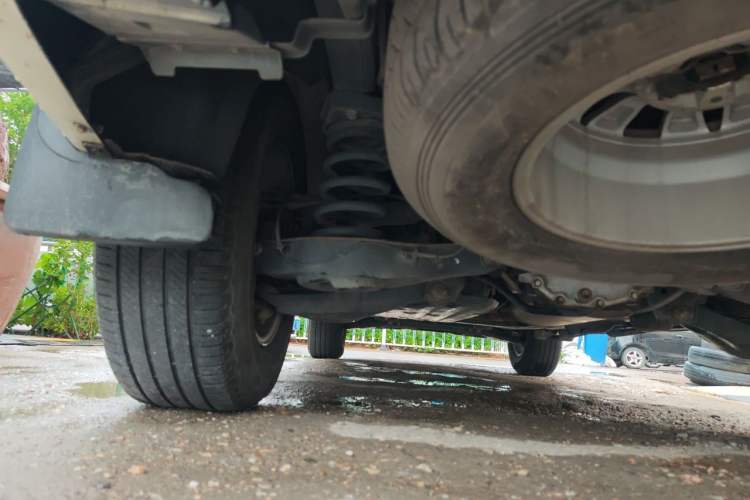 Used Nissan Patrol 2018 Y62 4.0 XE Middle East Chassis Rear Left