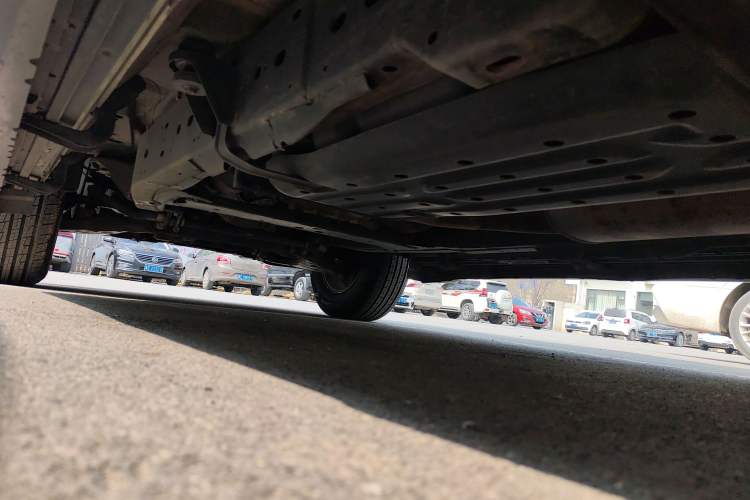 Used Nissan Patrol 2018 4.0L LinkedIn Edition Chassis Rear Left