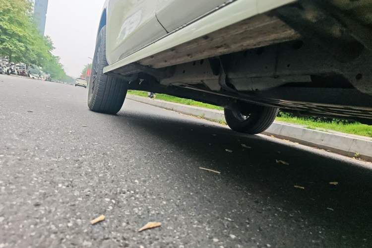 Used Nissan Patrol 2018 4.0L Flagship Model Chassis Rear Left