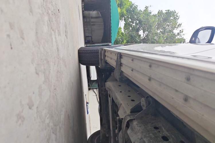 Used Nissan Patrol  Chassis Rear Left