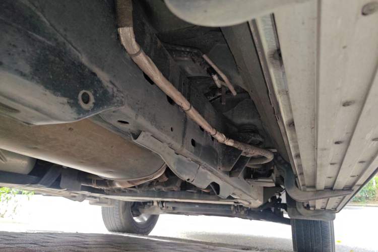 Used Nissan Patrol 2018 4.0L SE Middle East Version Chassis Rear Right