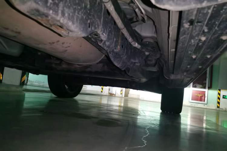 Used Nissan Patrol 2018 4.0L Platinum Edition Chassis Rear Right