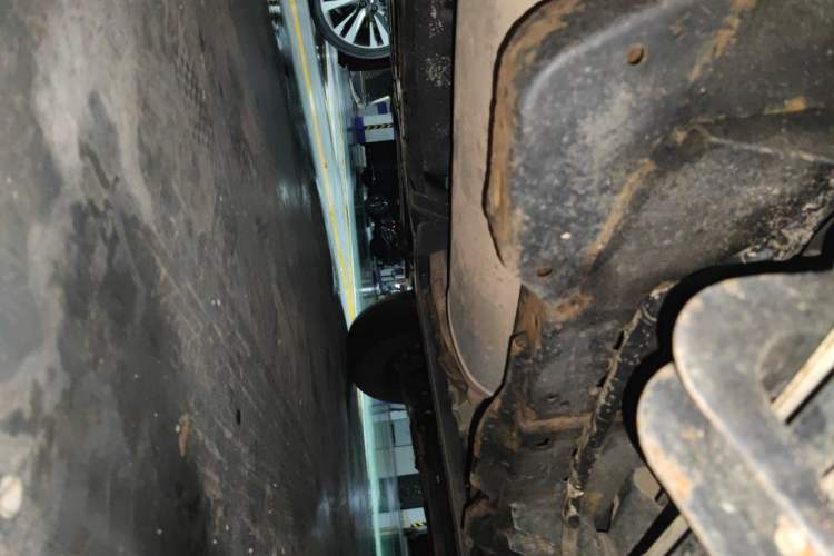 Used Nissan Patrol 2018 4.0L LinkedIn Edition Chassis Rear Right